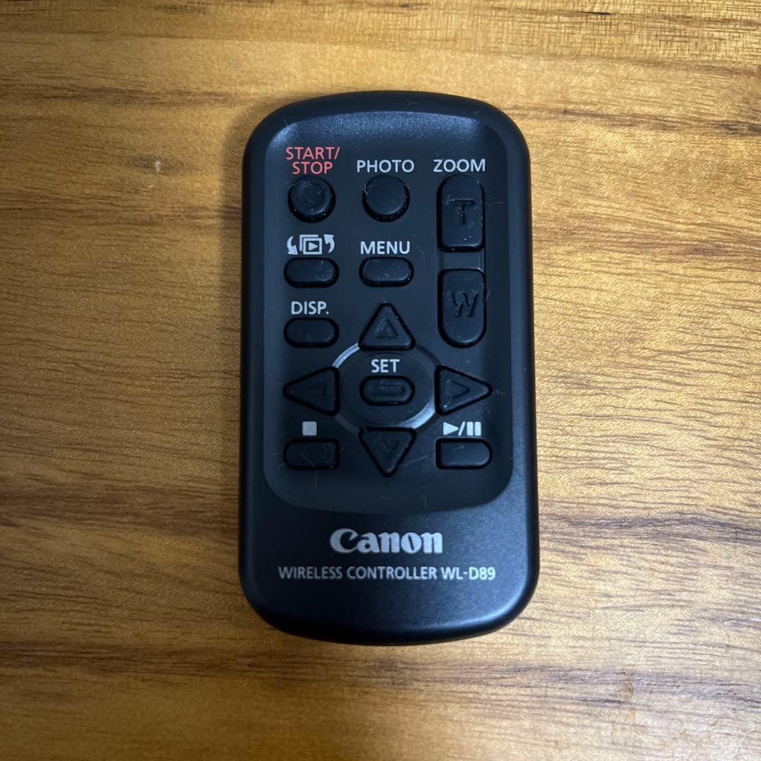 ビデオカメラ Canon iVIS HF M31 SDカード付き