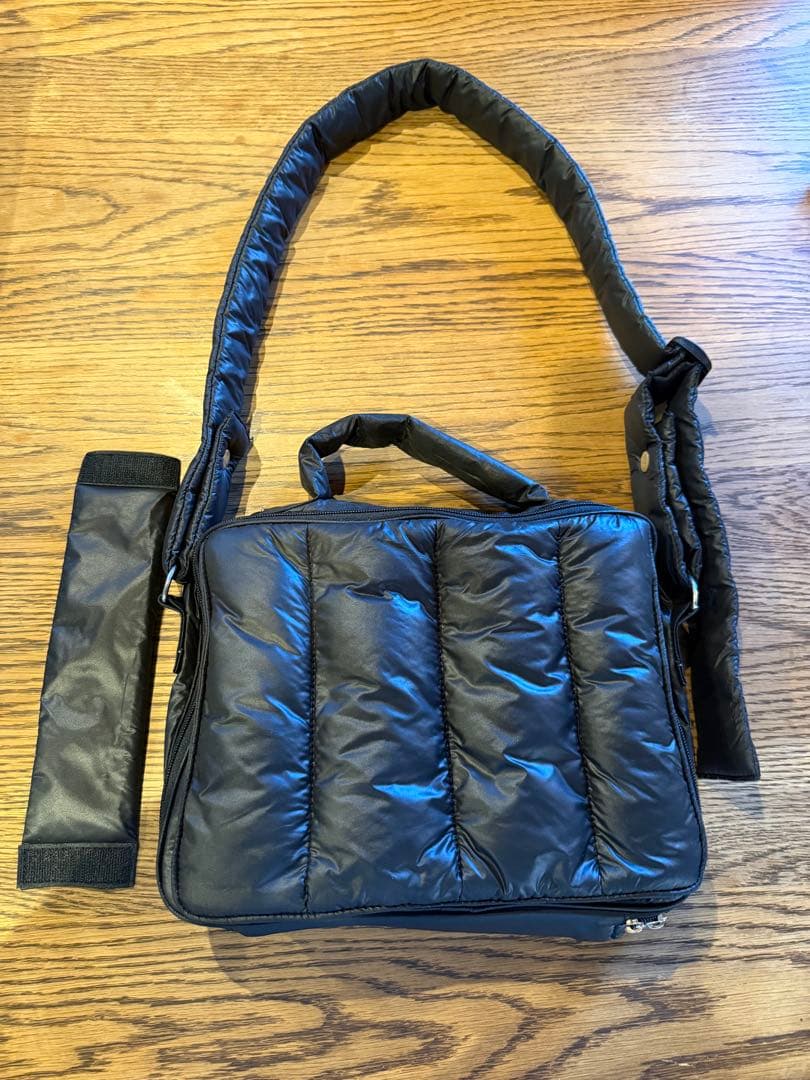 美品　calin カラン　キルティング　マザーズバッグ　マジックテープ