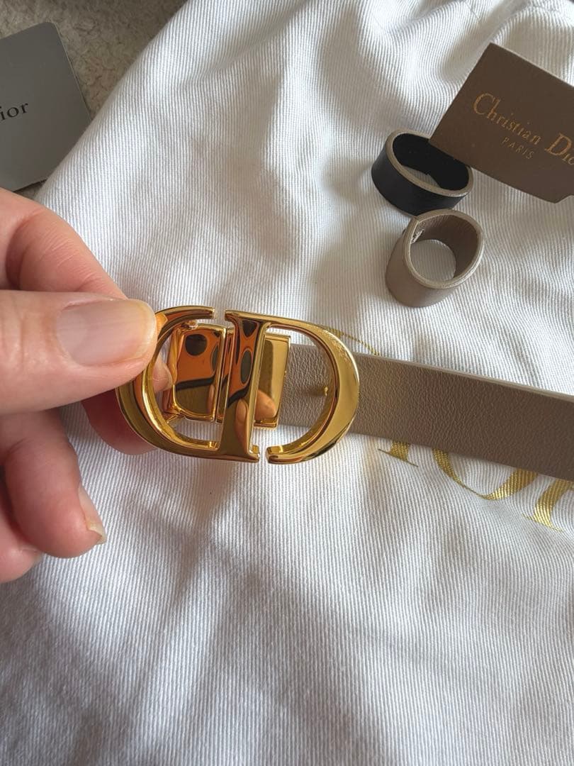【美品❣️】ディオールモンテーニュリバーシブルベルト80㎝2㎝幅 グレージュ黒