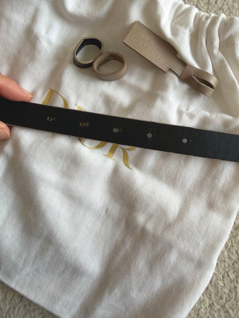 【美品❣️】ディオールモンテーニュリバーシブルベルト80㎝2㎝幅 グレージュ黒