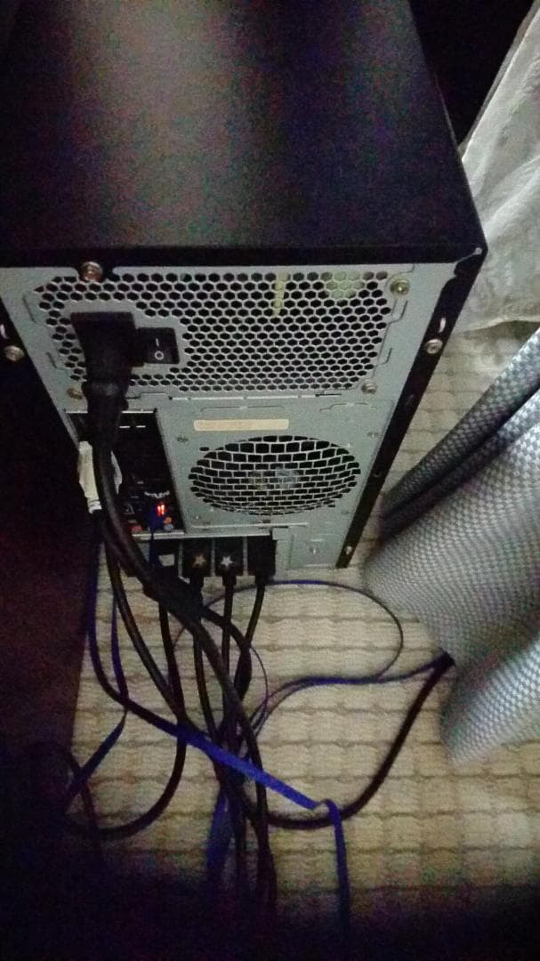 マルチパソコン　　デスクトップ　ディトレーダー向き