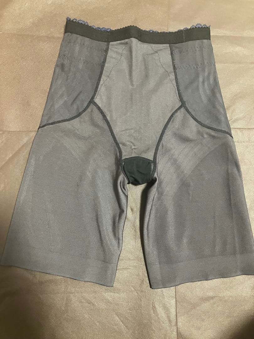 補正下着マルコ　カーヴィシャスカレス　ロングガードル　ショートガードル M64