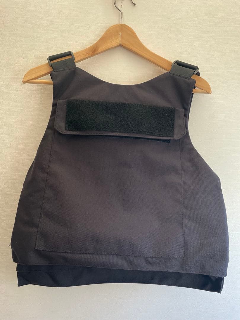 PLO CLUB ベスト　防弾チョッキ　プレートカリアー　ベスト