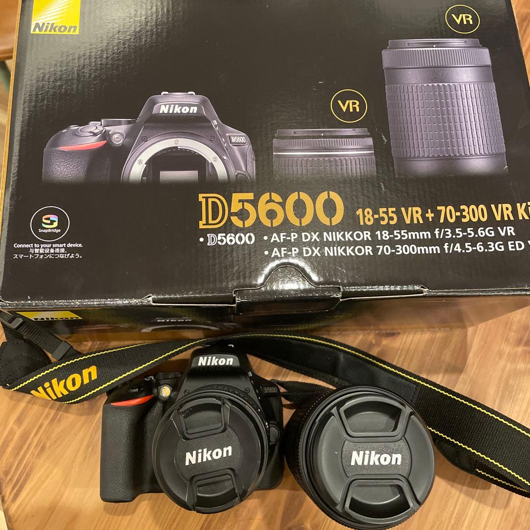 Nikon D5600 ダブルズームキット