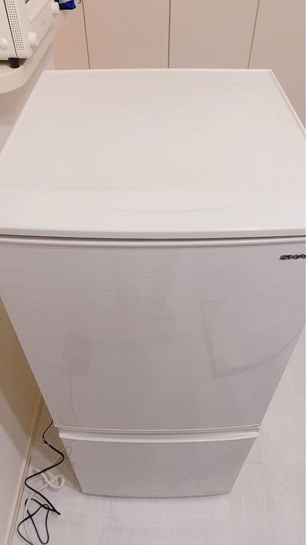シャープ SJ-D14F-W 137L 幅48cm