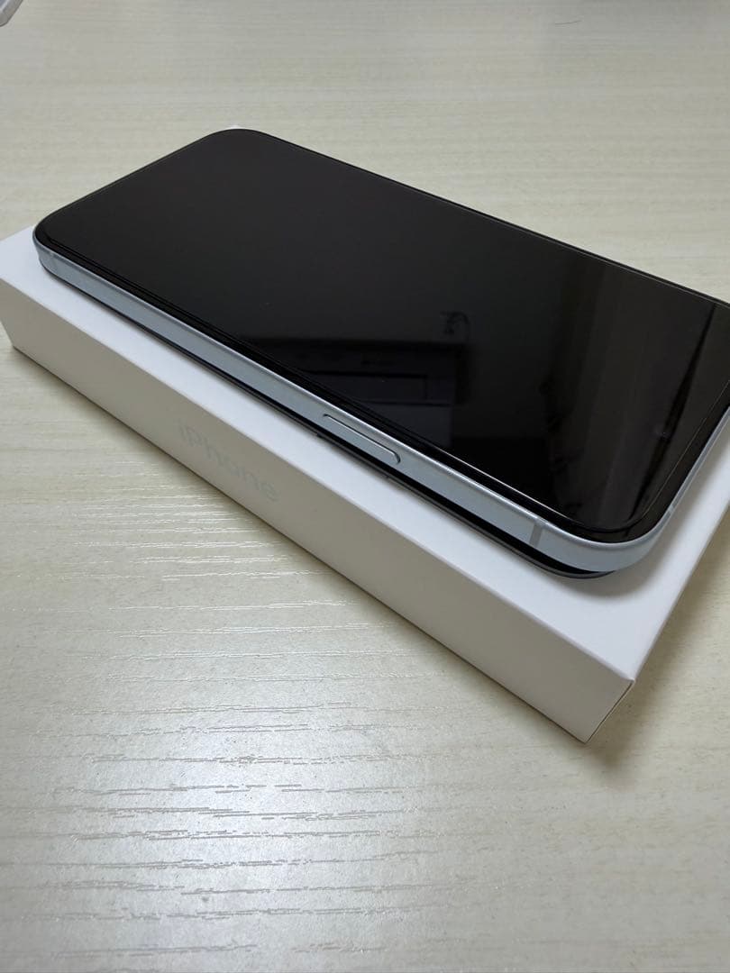 【美品】iPhone15Plus 256GB ブルー SIMフリー