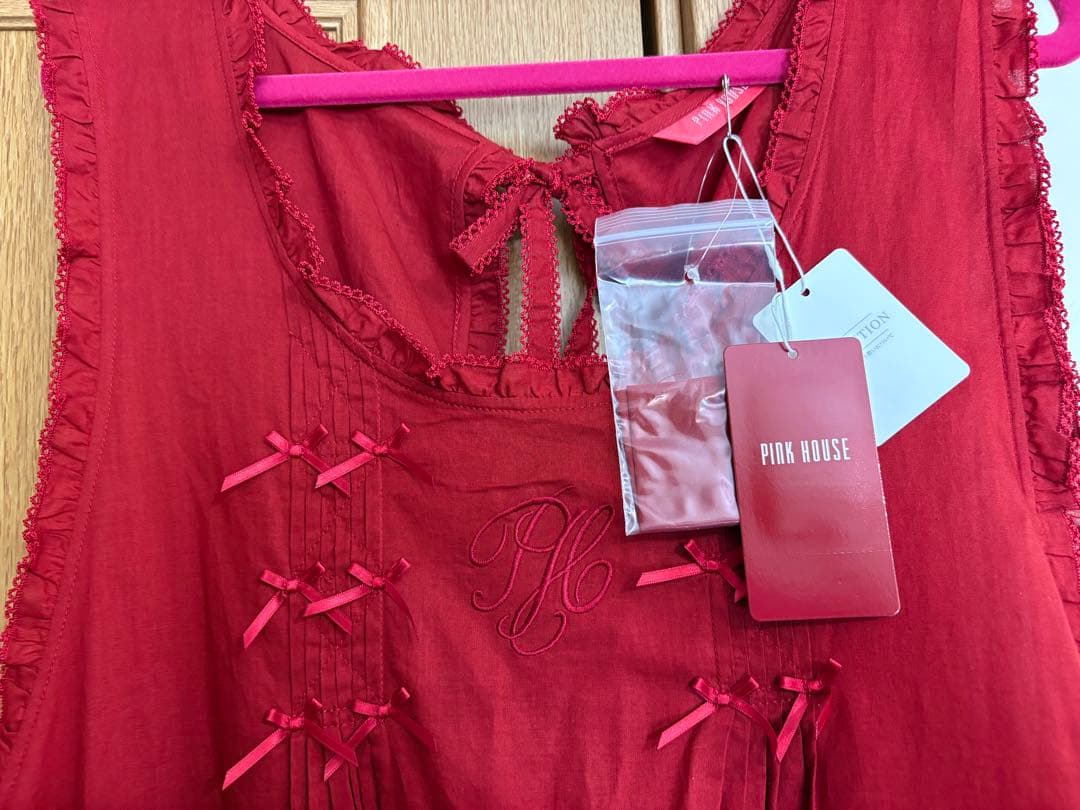 ピンクハウス タブリエ 未使用タグ付き　赤