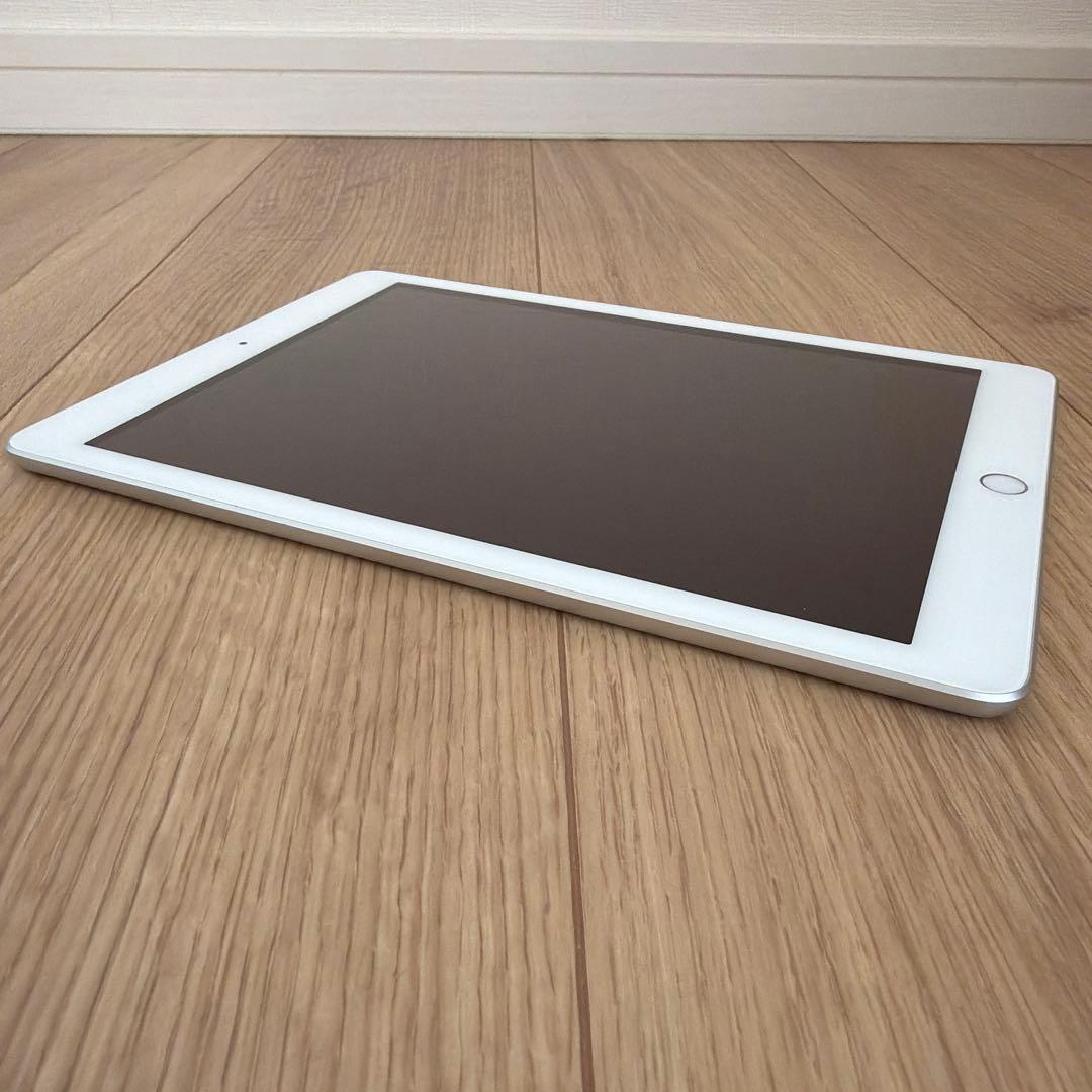 iPad 第6世代 128GB Wi-FiモデルA1893