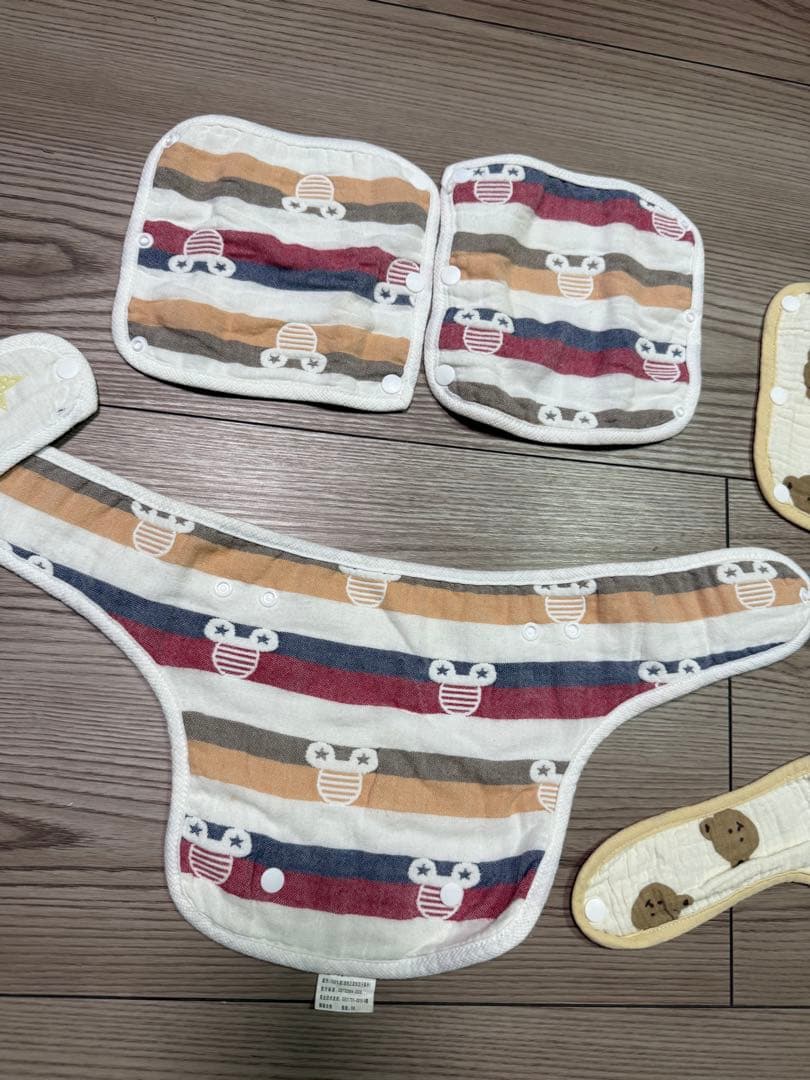 ドウエルゴベビー 抱っこひも　オムニブリーズ OMNI ポーチ付 日本限定