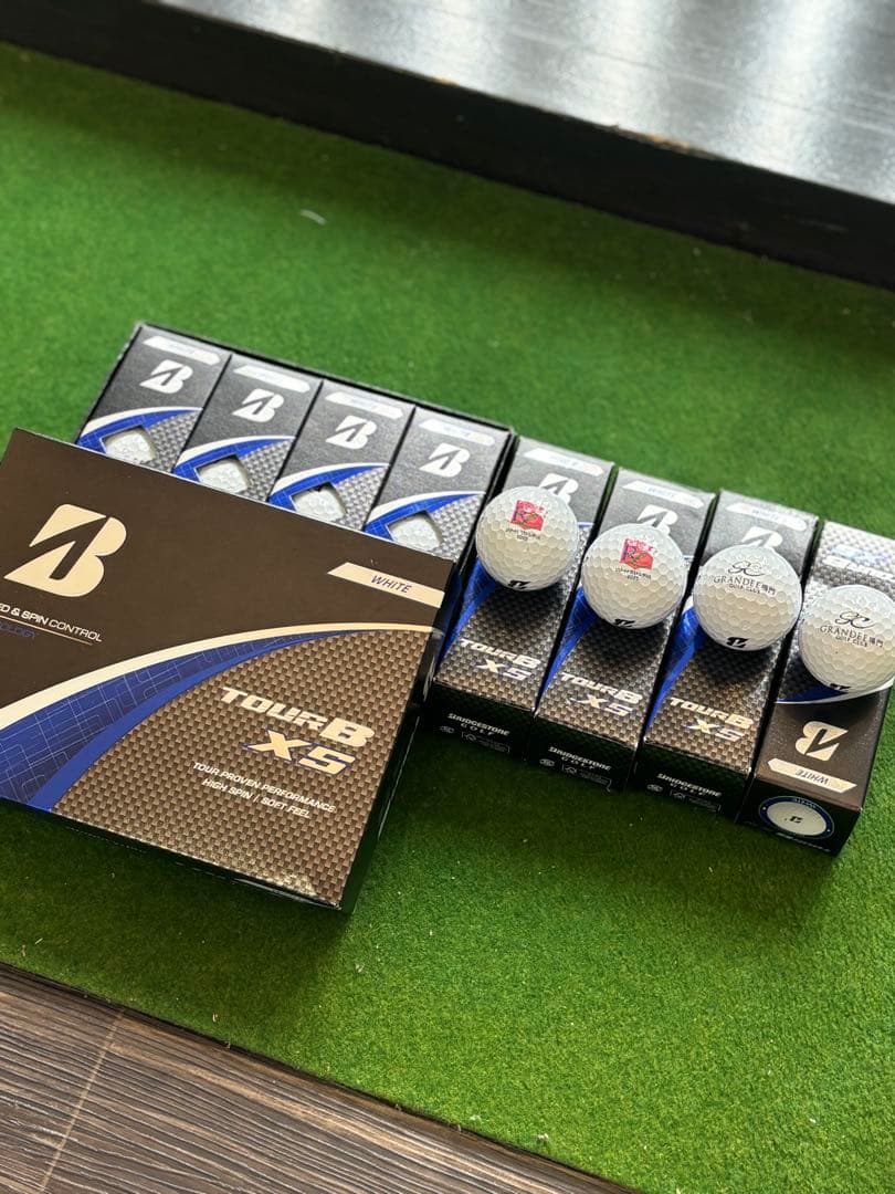 【新品】リゾートトラストレディース　記念品　ブリヂストン TOUR B XS