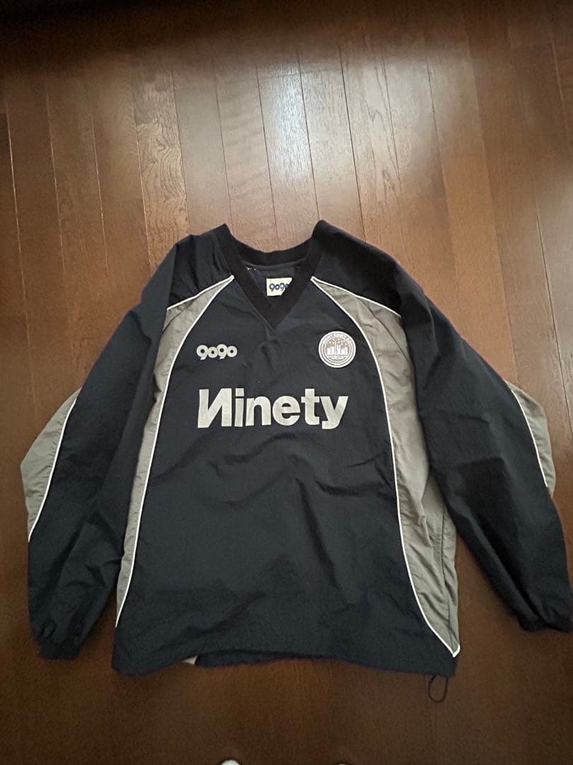 Ninety Ninety ナイロンプルオーバー 黒(最終値下げ)