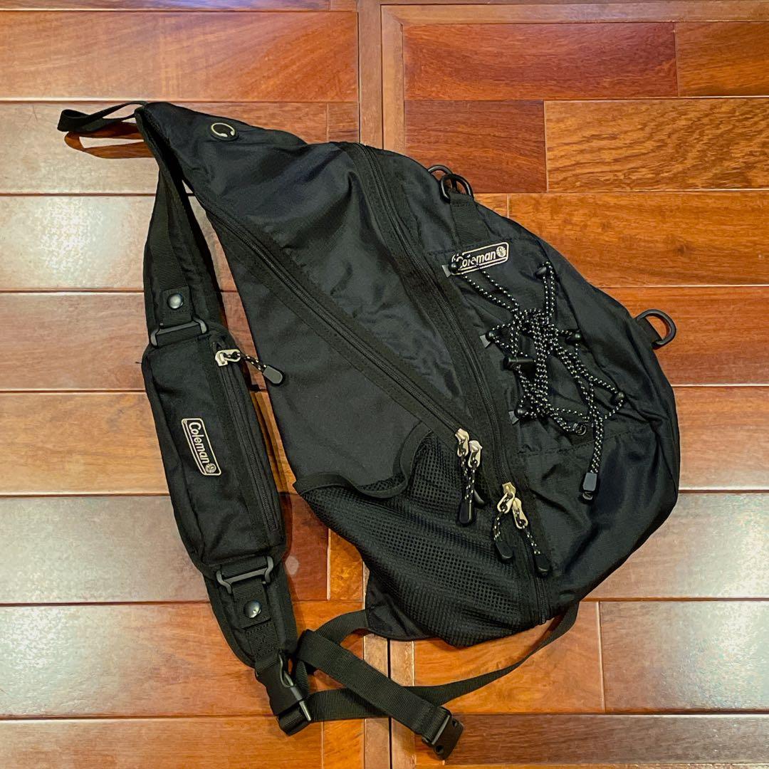 Coleman ワンショルダー ブラック y2k ナイロン コールマン 黒 刺繍