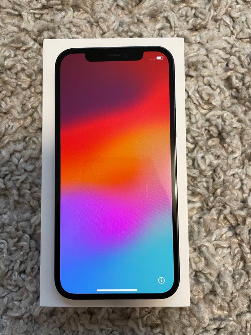 Apple iPhone 12 ブラック 本体