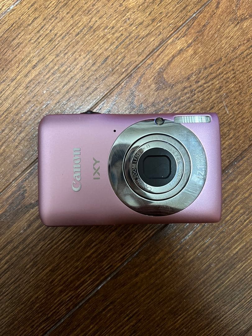 Canon キャノン IXY 200F ピンク　コンパクトデジタルカメラ