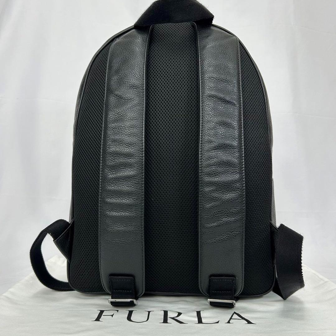 【極美品】フルラ ダウン タウン リュック バックパック レザー A4可 肩掛け