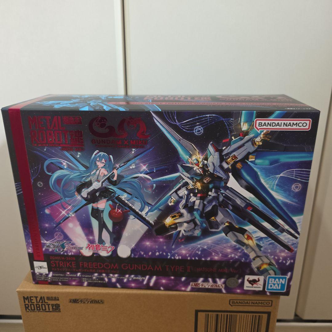 L ROBOT魂 ストライクフリーダムガンダム弐式 初音ミク Ver.