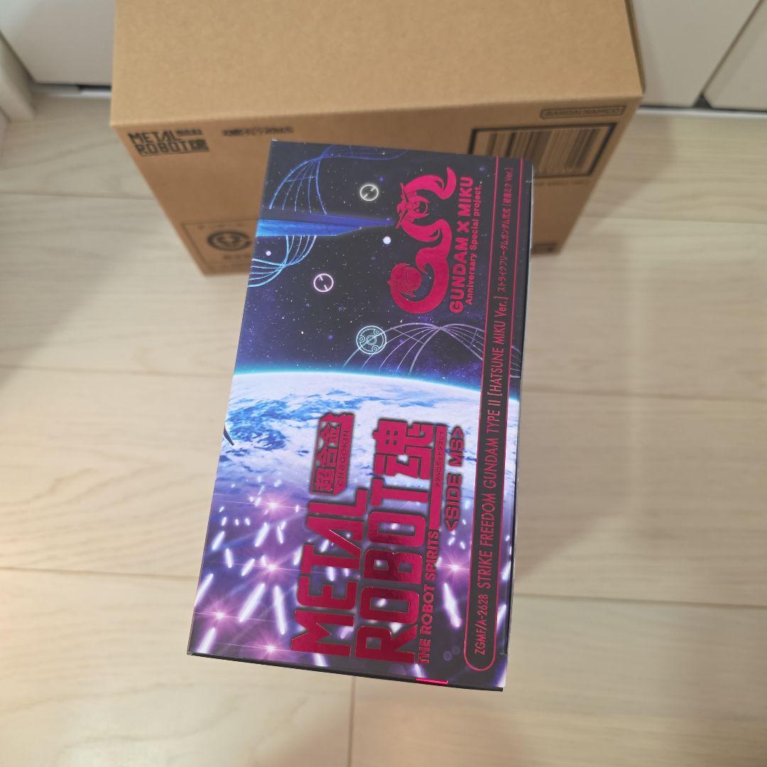 L ROBOT魂 ストライクフリーダムガンダム弐式 初音ミク Ver.