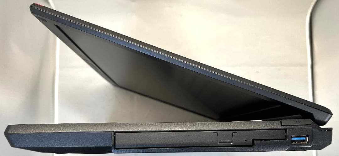 冬は寒い様LIFEBOOK A577/S 第7世代 Core i5-7300U