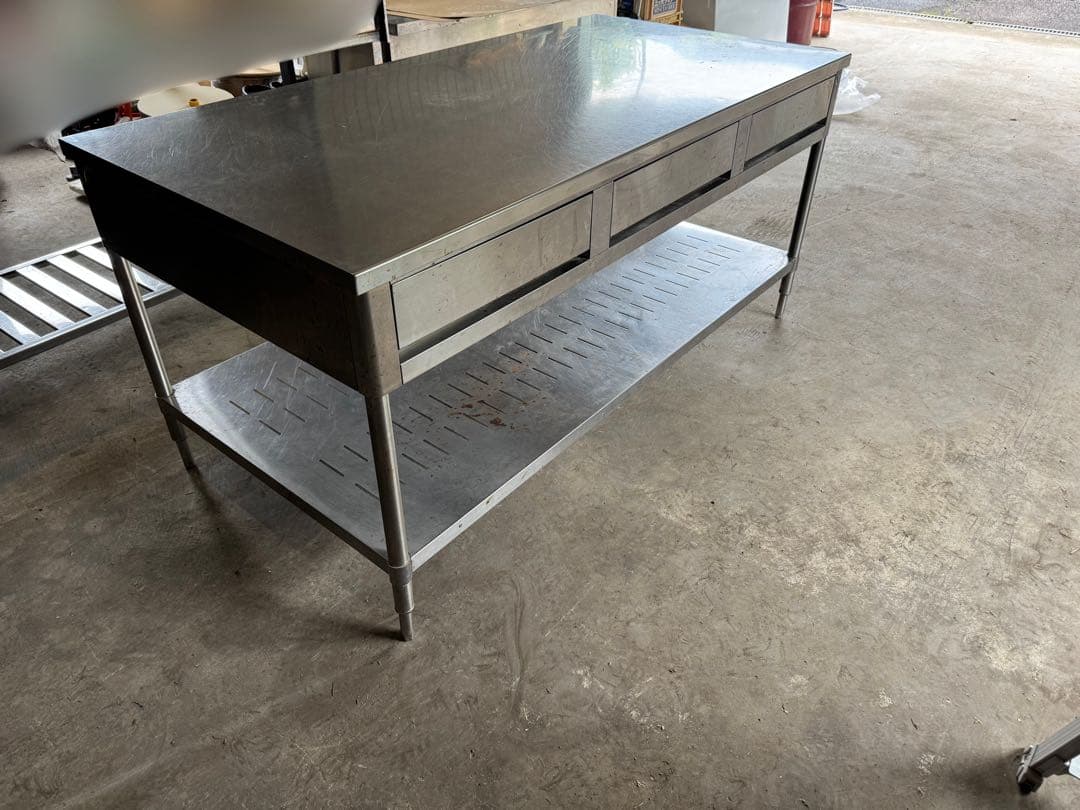 ステンレス　作業台　調理台　（岐阜県まで引き取り限定）