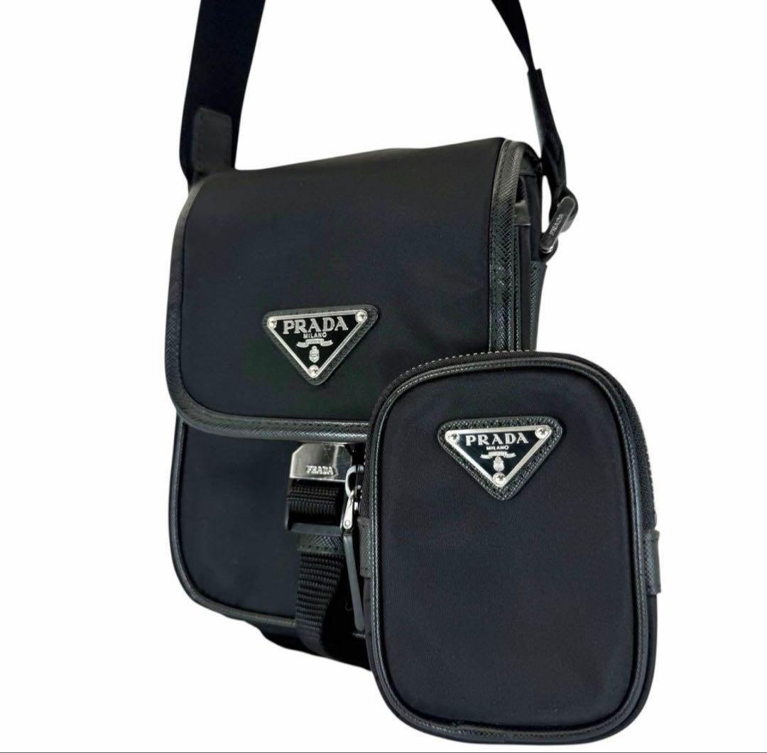 極美品 プラダ ショルダーバッグ クロスボディ リナイロン ブラック 三角ロゴ
