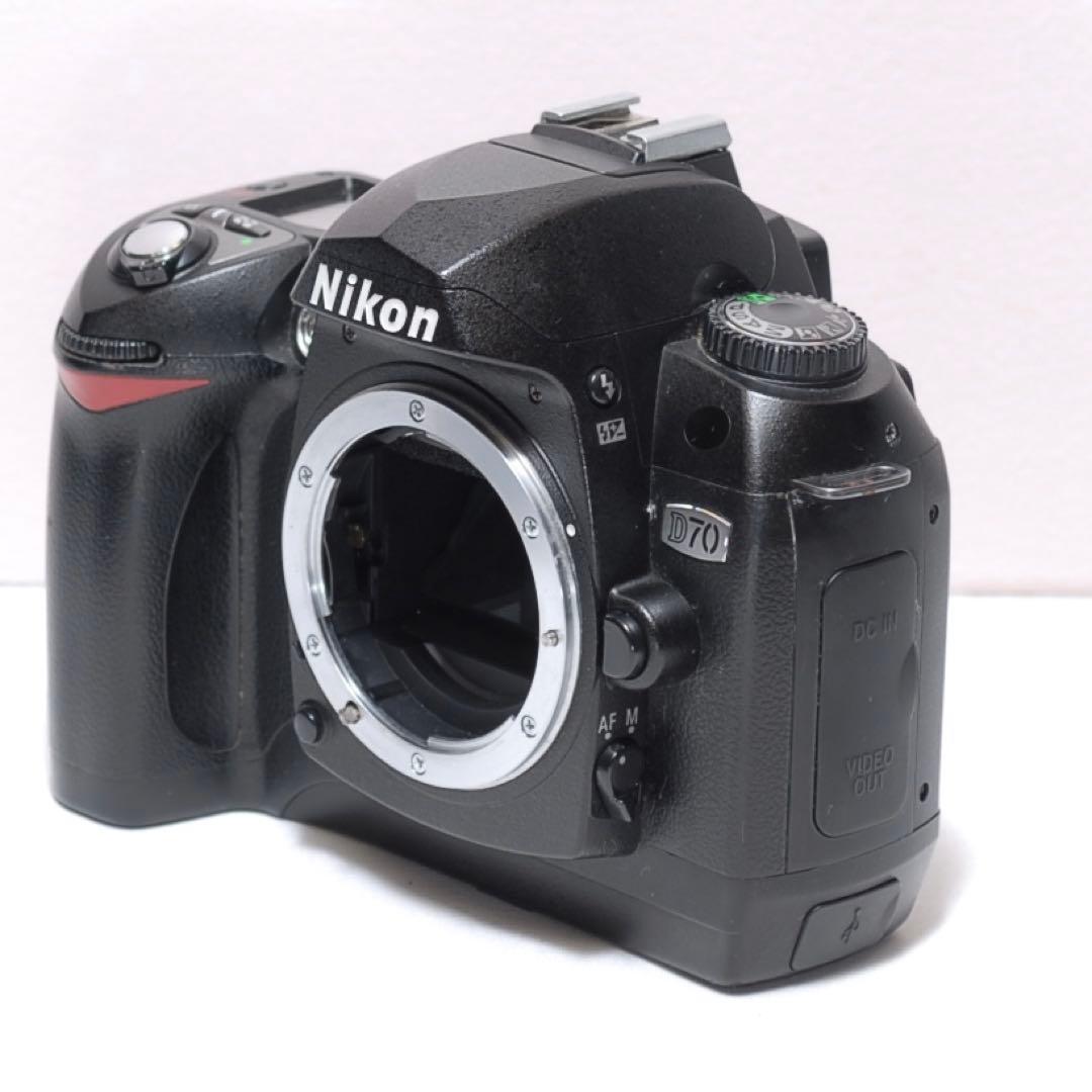広角&超望遠ズームレンズ✨ニコン✨NikonD70✨一眼レフカメラ✨簡単操作✨