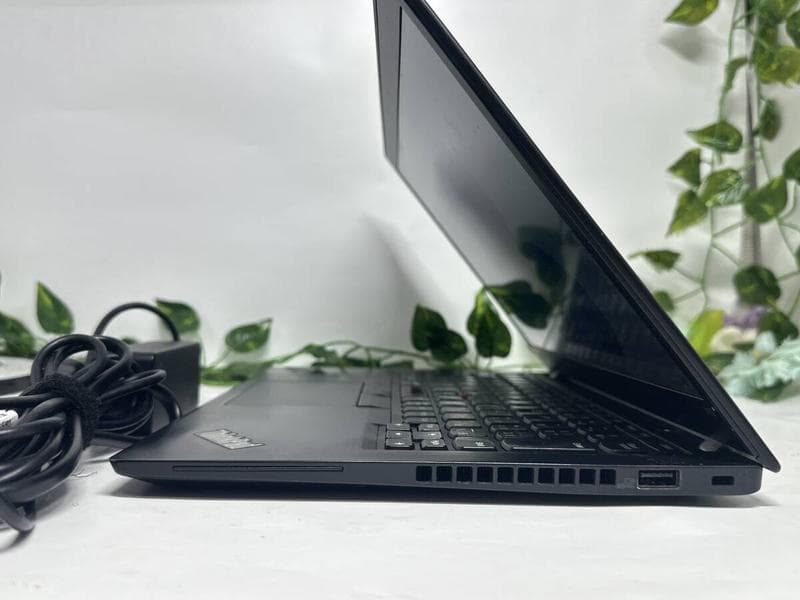 バッテリー良好 ThinkPad X13[Ryzen5 搭載モデル]