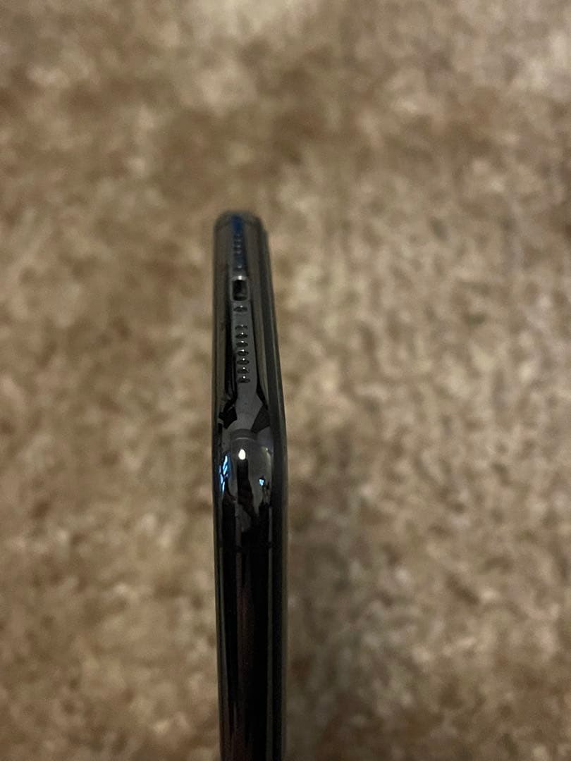 【ケース、新品保護フィルム付】iPhone XsMax スペースグレー256GB