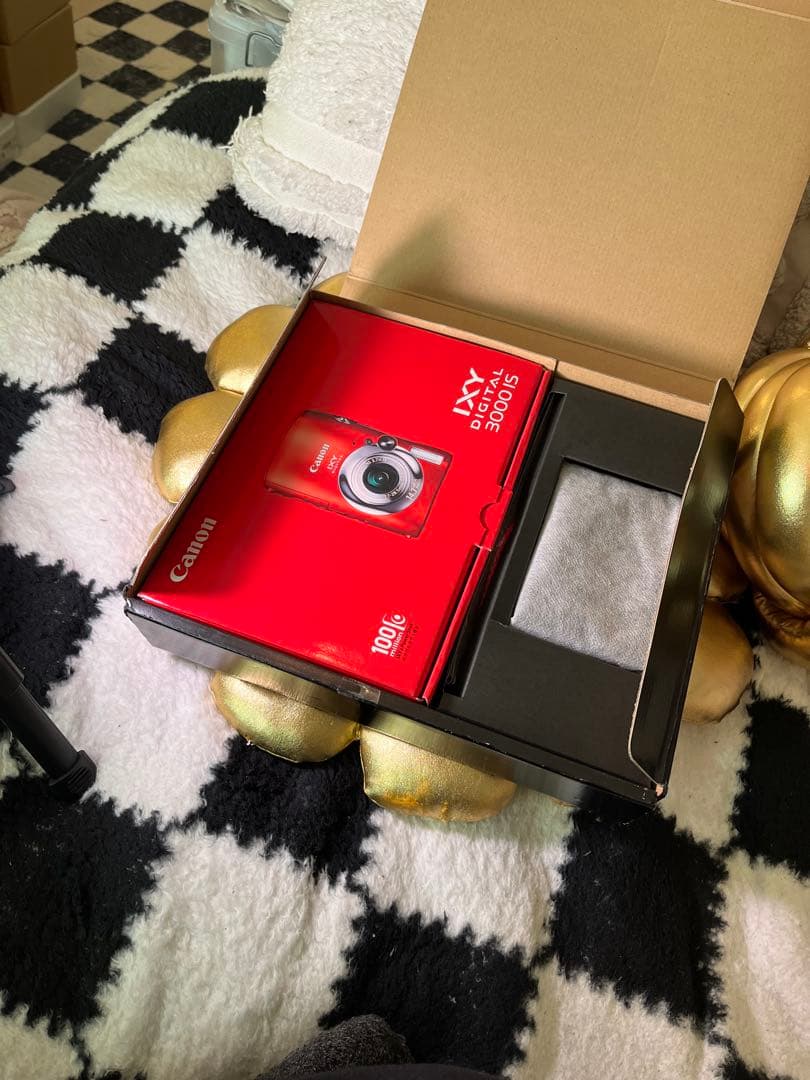 限定品 Canon IXY DIGITAL 3000 ISプレミアムキット 美品