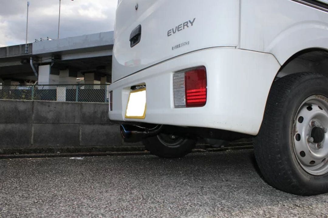 Bluefin スズキ エブリィ バン HBD-DA17V 1本出しマフラー