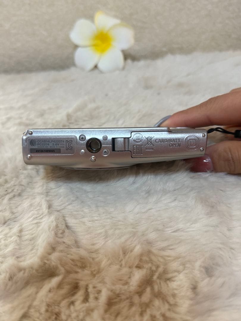 Canon IXY 650 シルバー コンパクトデジタルカメラ