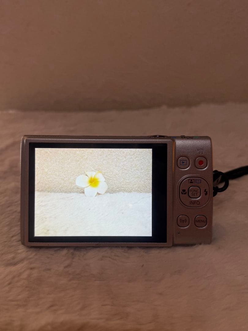 Canon IXY 650 シルバー コンパクトデジタルカメラ