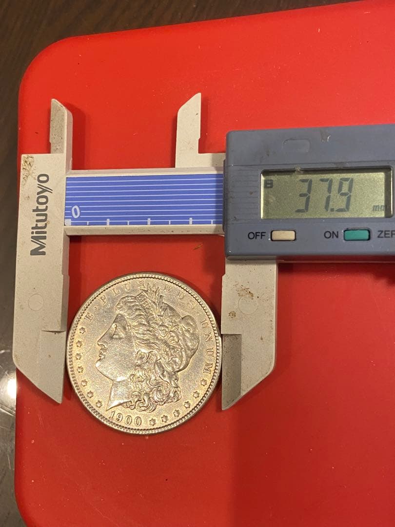 アメリカモルガンONE DOLLAR-銀貨 1900年製