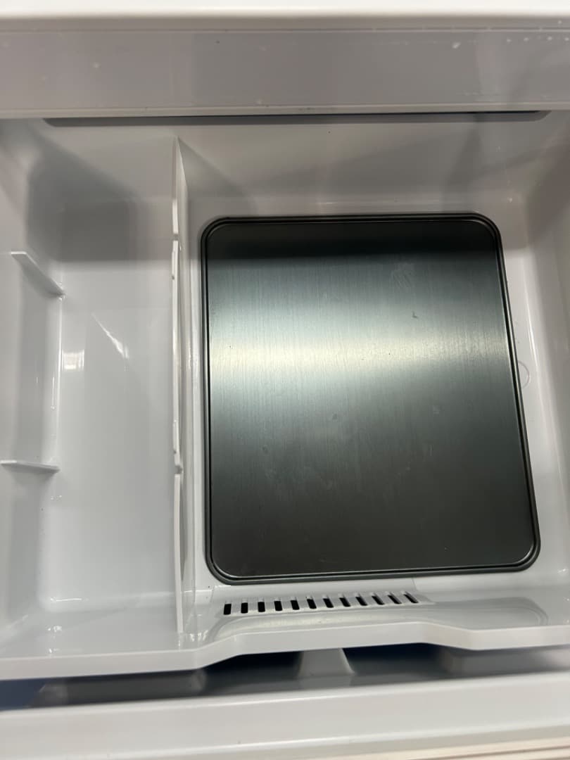 Hisense ハイセンス 冷凍冷蔵庫 162L AT-RF160-WH 22年