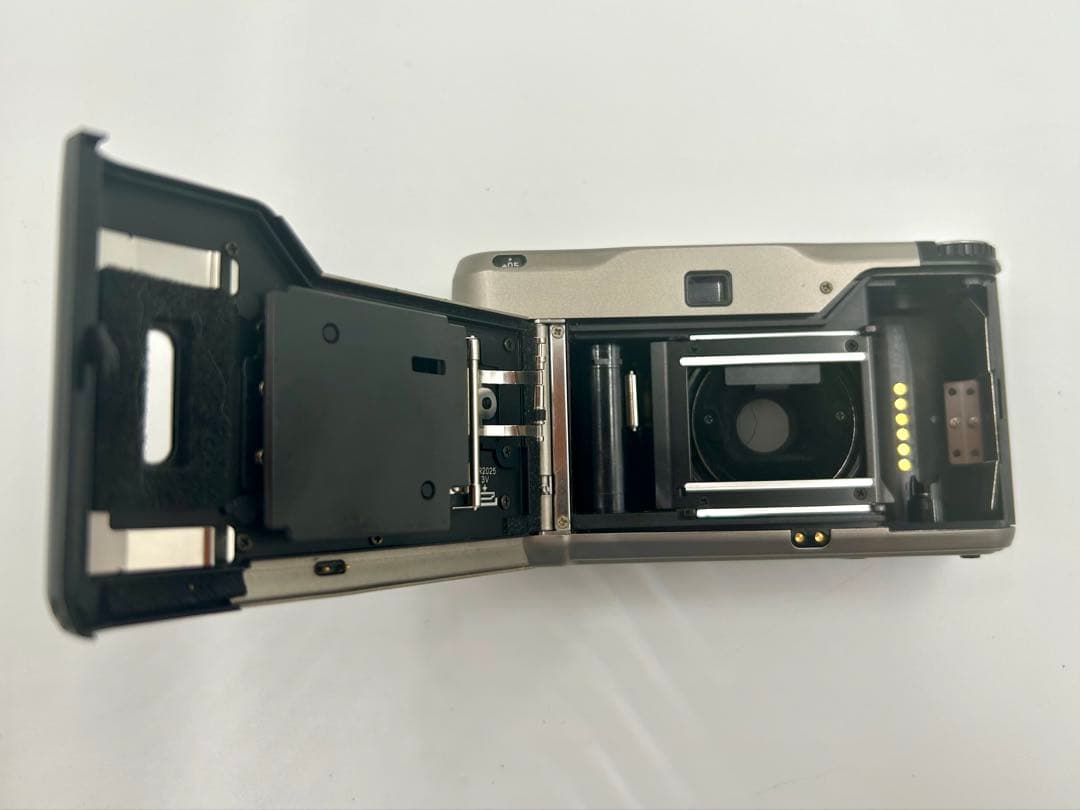 CONTAX T2 フィルムカメラ（チタンブラック）