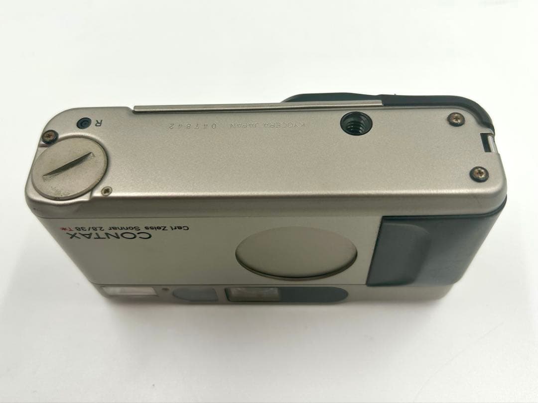 CONTAX T2 フィルムカメラ（チタンブラック）