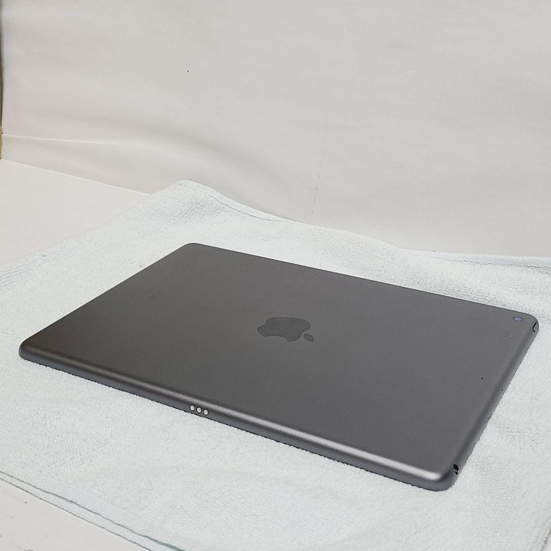 Apple iPad 第9世代 64GB Wi-Fiモデル 10.2インチ