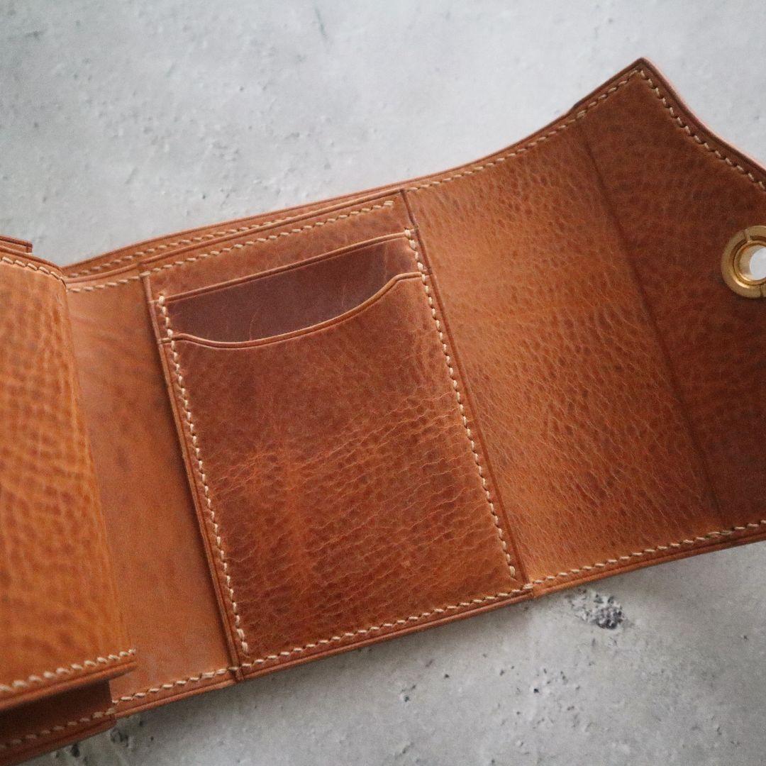 【即日発送可】オコシ金具の三つ折り財布　イタリアンレザー