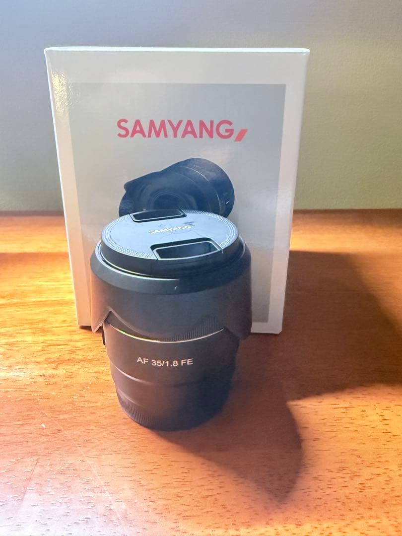 SAMYANG AF 35mm 1.8 FE レンズ