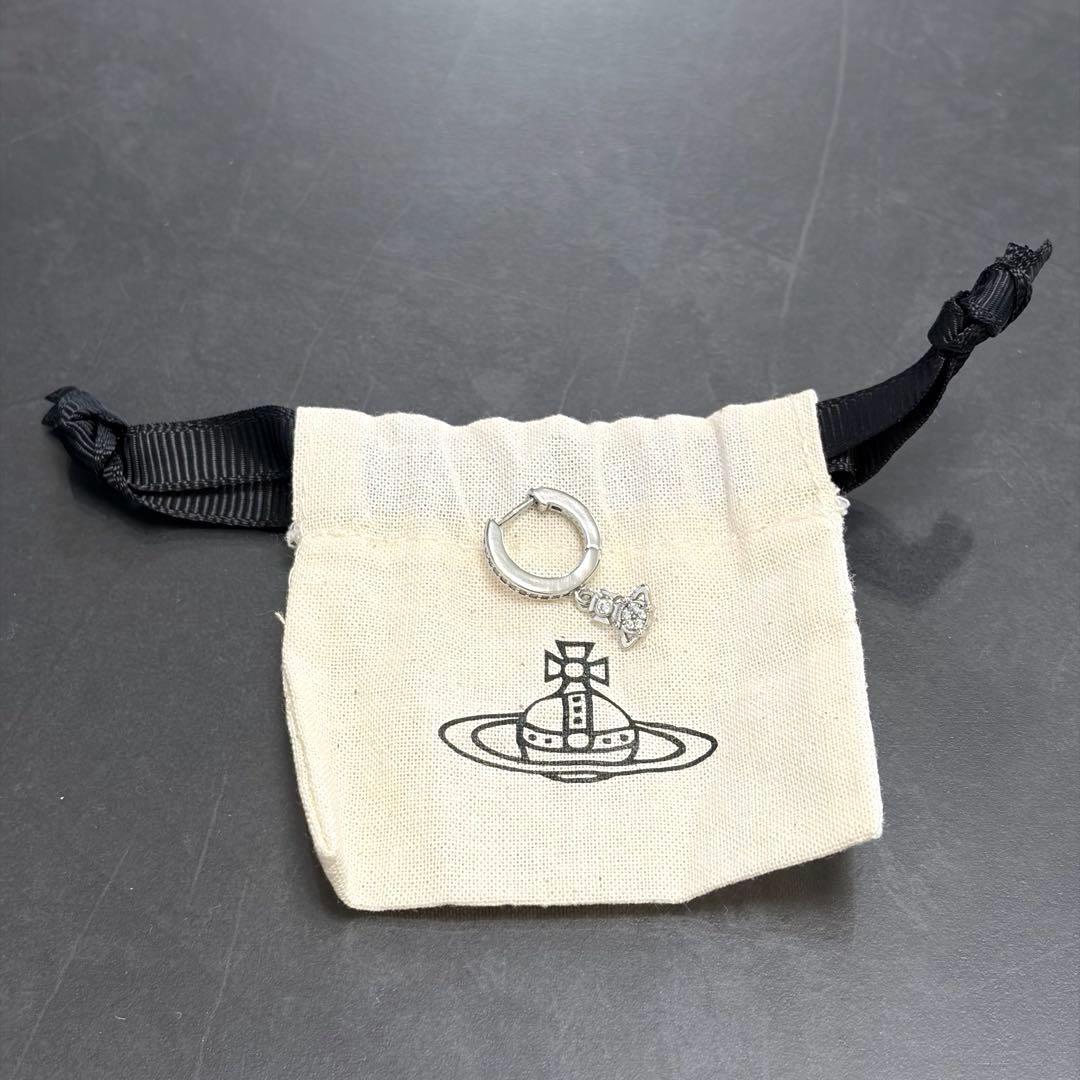 コ2/Vivienne Westwood/片耳ピアス/フープピアス/シルバー