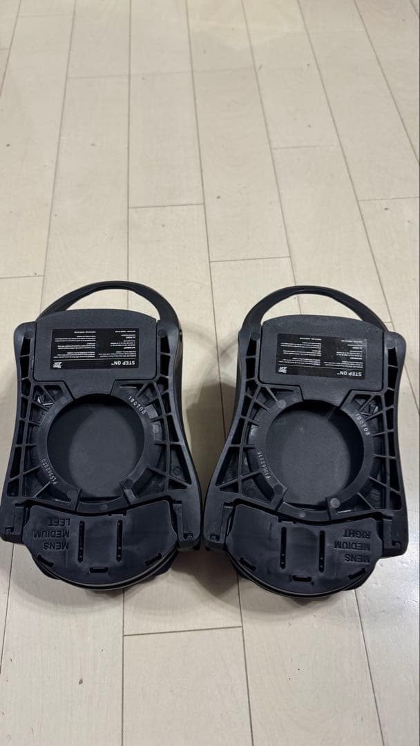 新品未使用 BURTON STEP ON メンズMサイズ ブラック