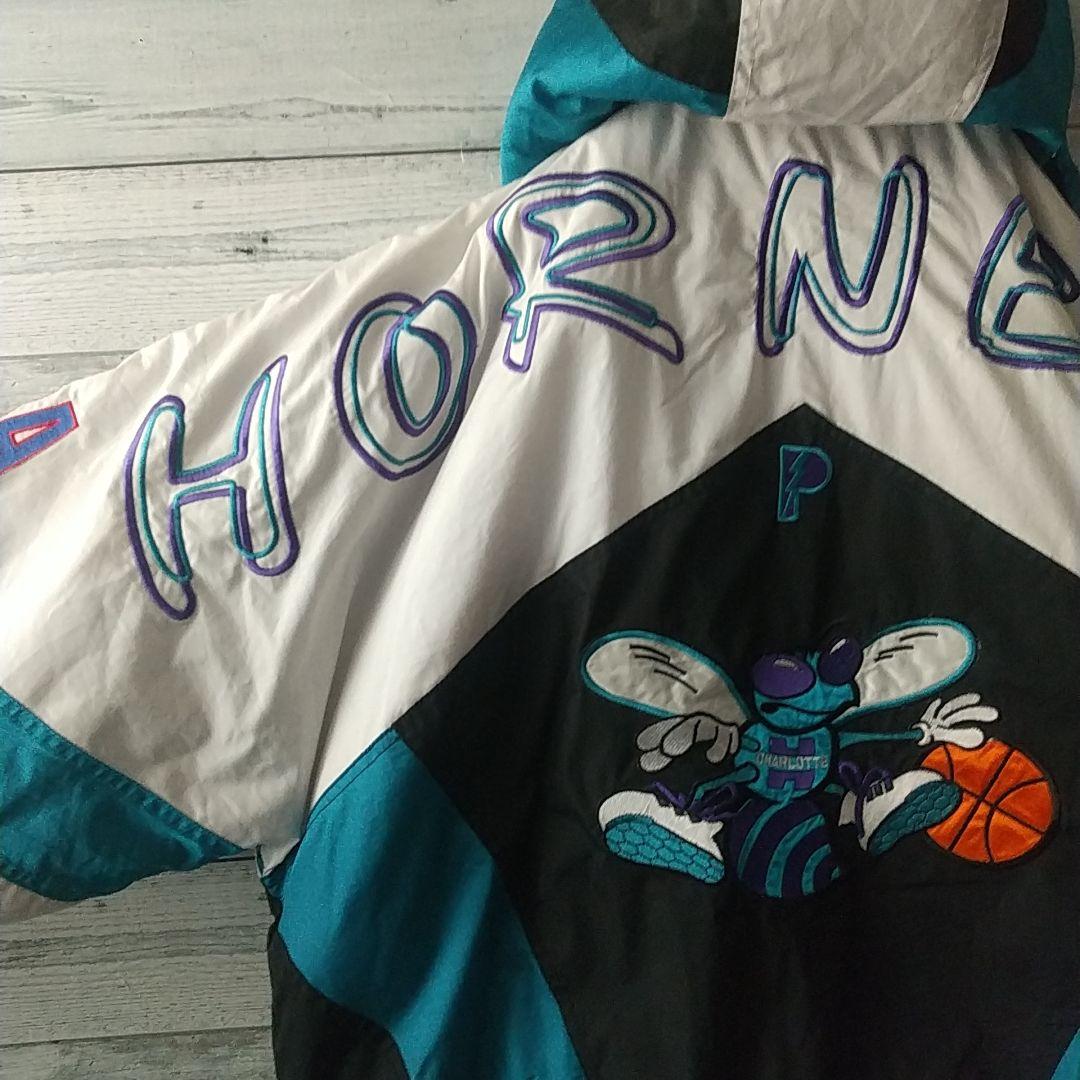 希少デザイン☆プロプレイヤー NBA シャーロットホーネッツ ナイロンジャケット