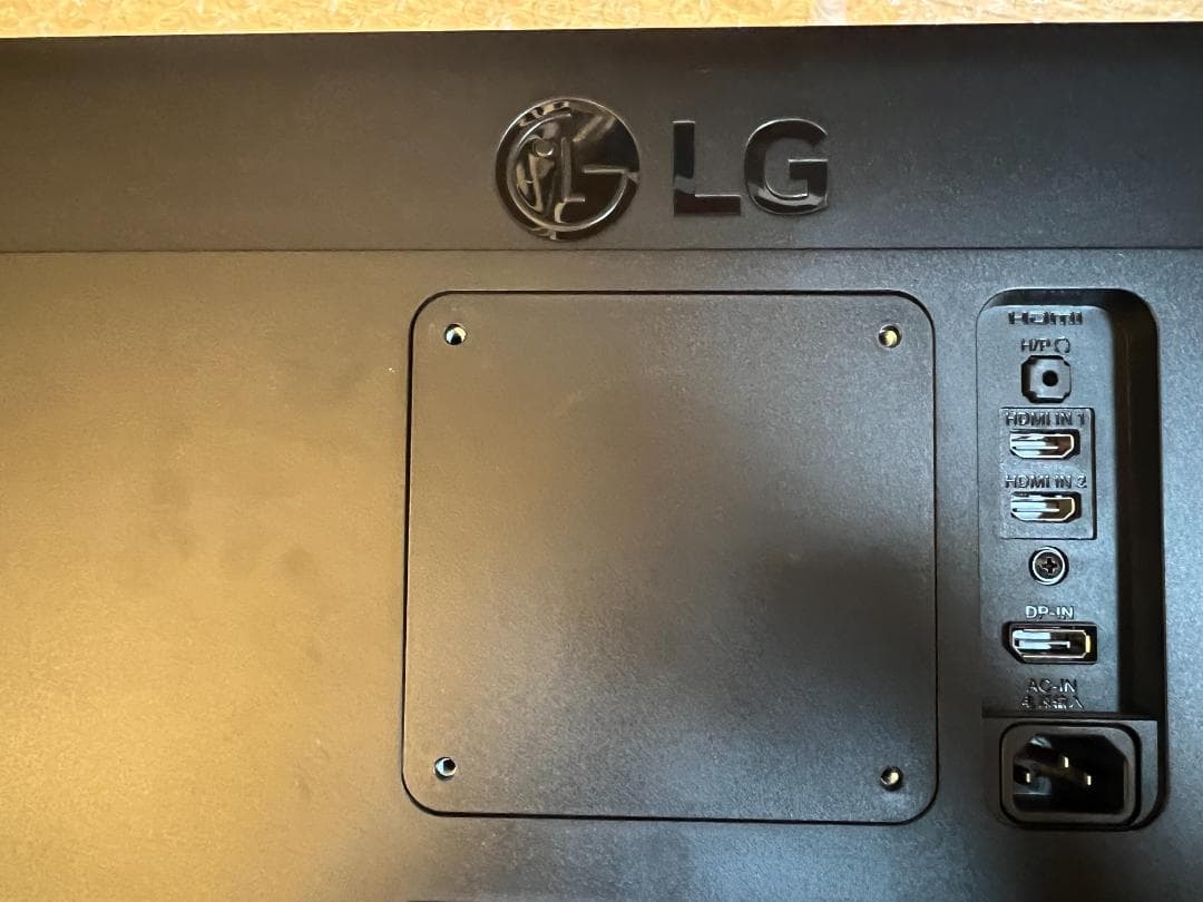 LG モニター ディスプレイ 24UD58-B 23.8インチ スタンドなし