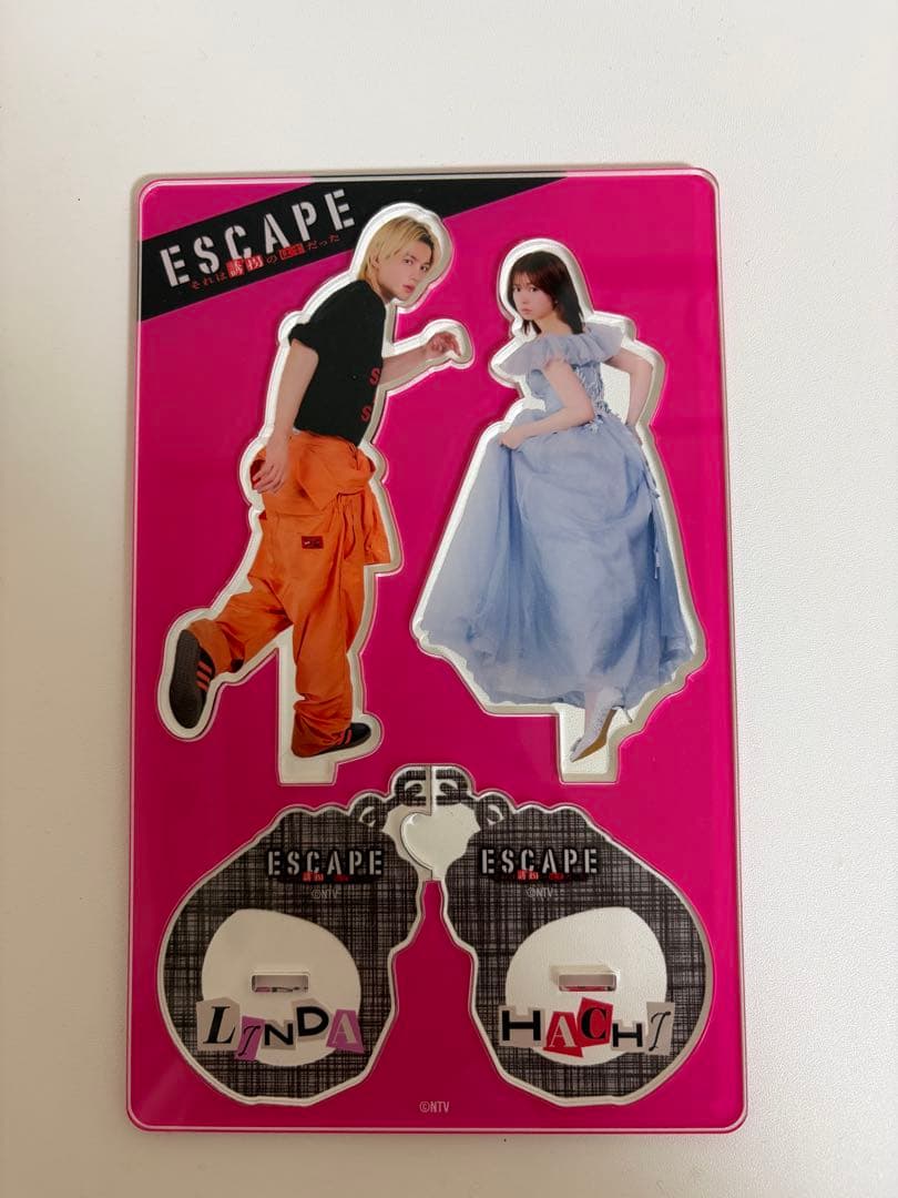 ESCAPE佐野勇斗 桜田ひより アクリルスタンド