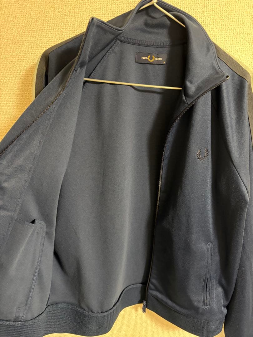 FRED PERRY ネイビー ジャケット