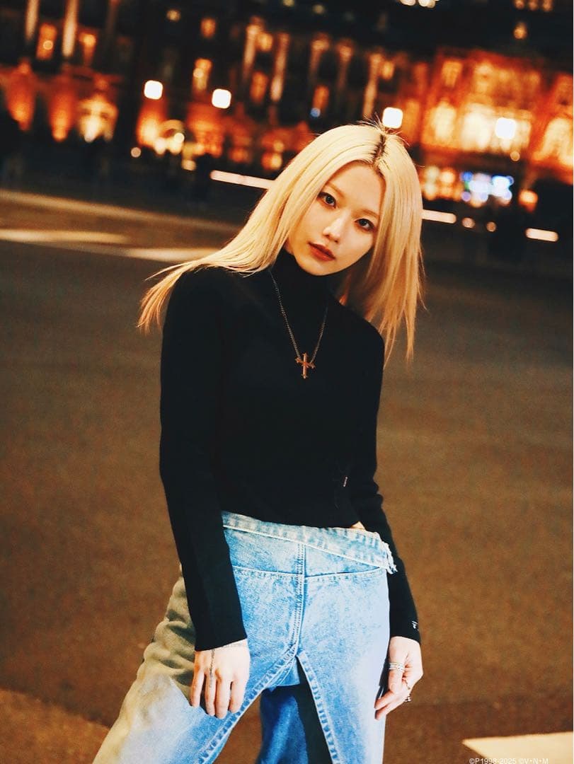 XRAGE HUNTER×HUNTER コラボコレクション シズク セーター