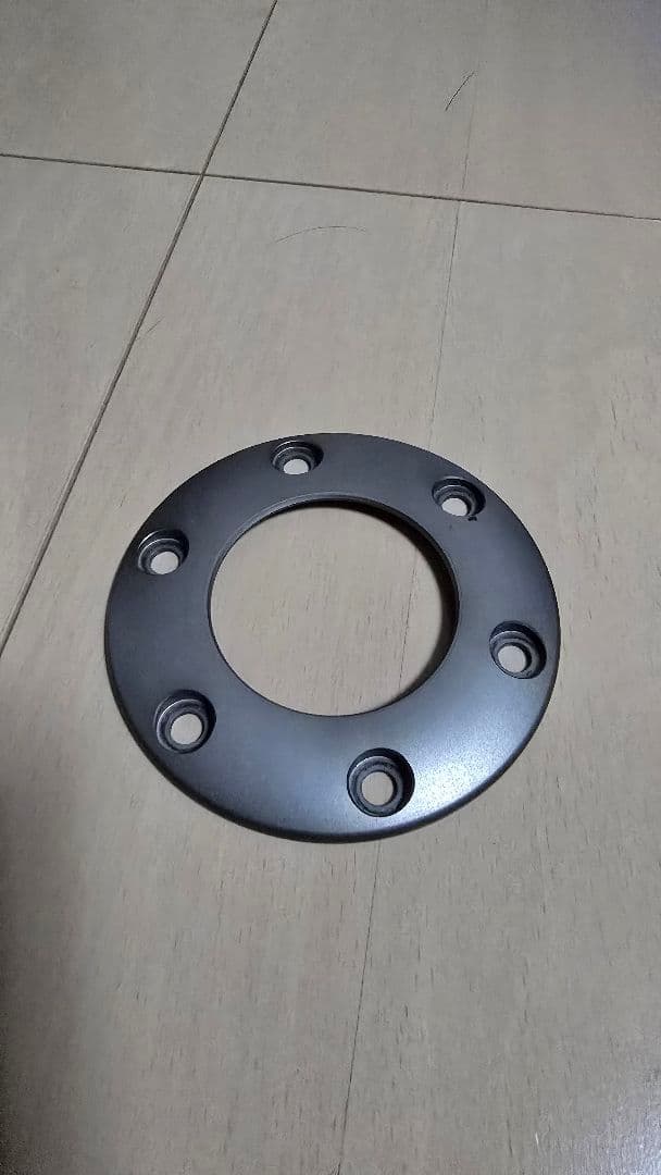 MOMO Race ステアリング 32Φ