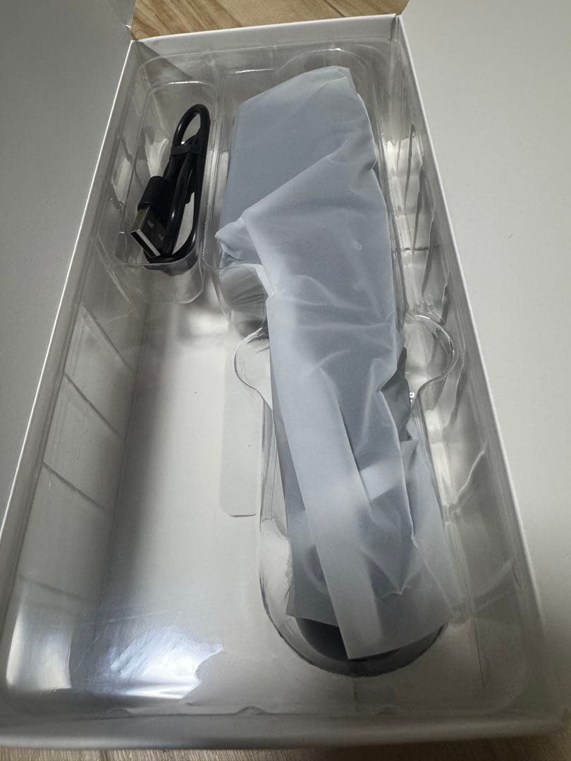 ヤーマン　CREAGE コードレス　ヘアアイロンブラシ　新品　ブラック