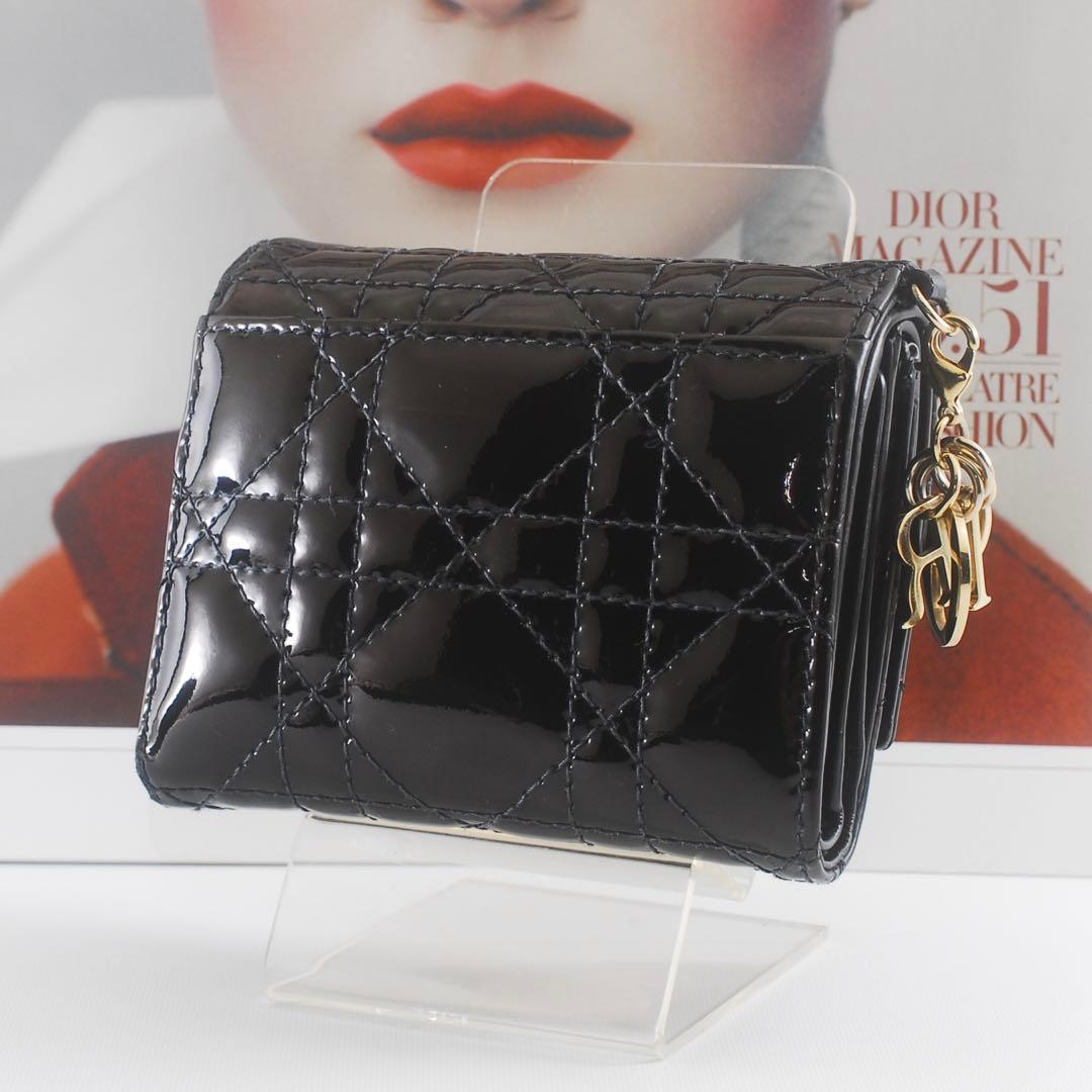 ＊Lady Dior＊ディオール＊エナメル＊ロータスウォレット＊カナージュ