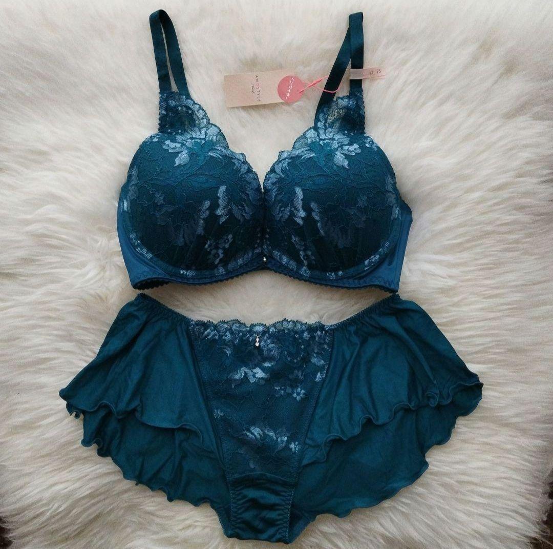 トリンプ アモスタイル　セット　D75 M 1493　020 定価6490円