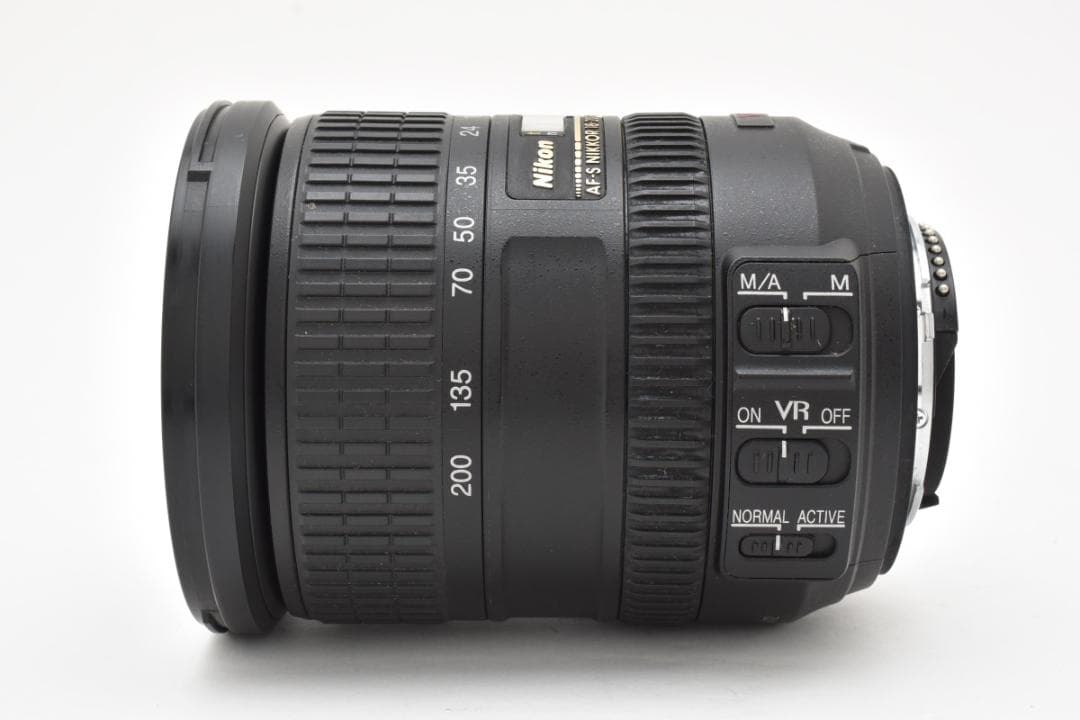■美品■ ニコン　Nikon レンズ AF-S 18-200 3.5-5.6